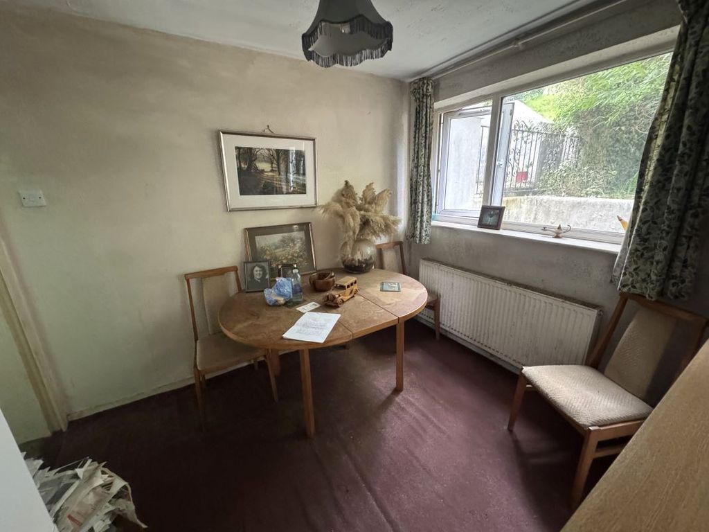 Property photo 3 of 10 Image 3