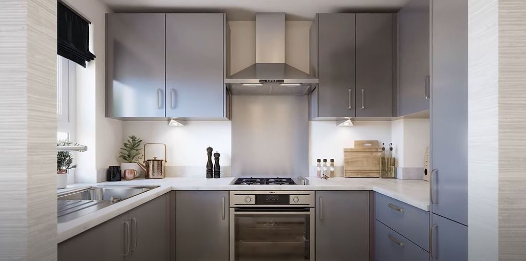 Property photo 3 of 6 Washington Mews Kitchen