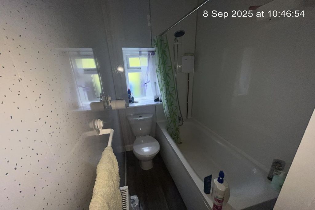 Additional image 5 of 1 bed flat for sale52A, Loudoun Road, Newmilns, Ayrshire KA169Hf KA16