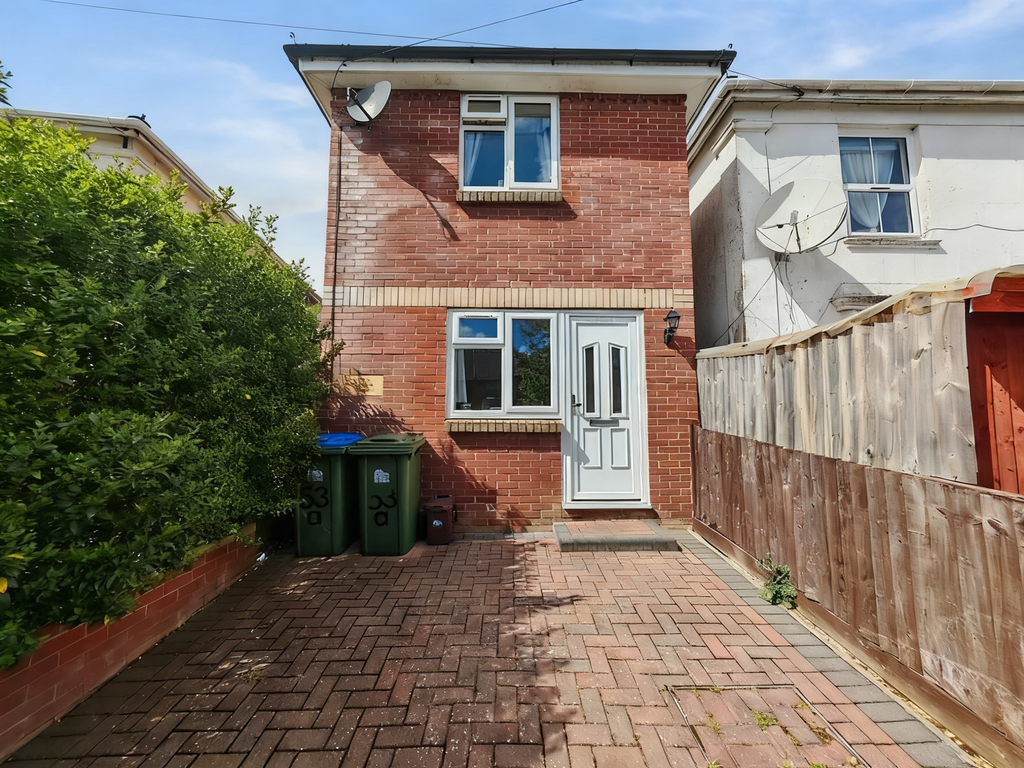 Property photo 1 of 8 Cover