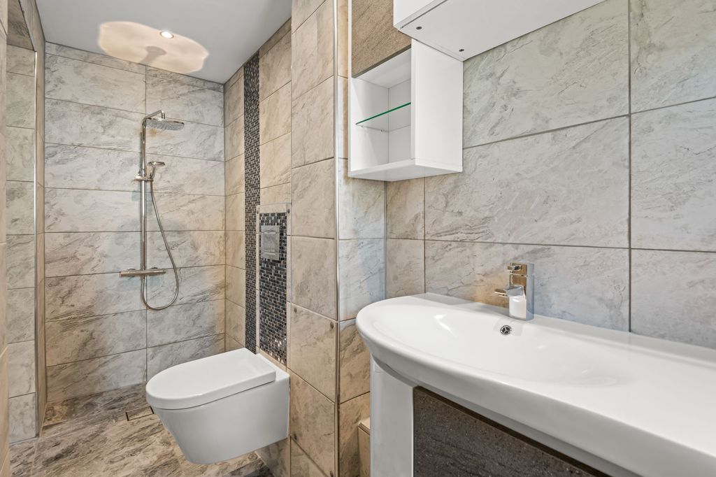 Additional image 22 of 5 bed detached house for salePlymstock Road, Plymstock PL9