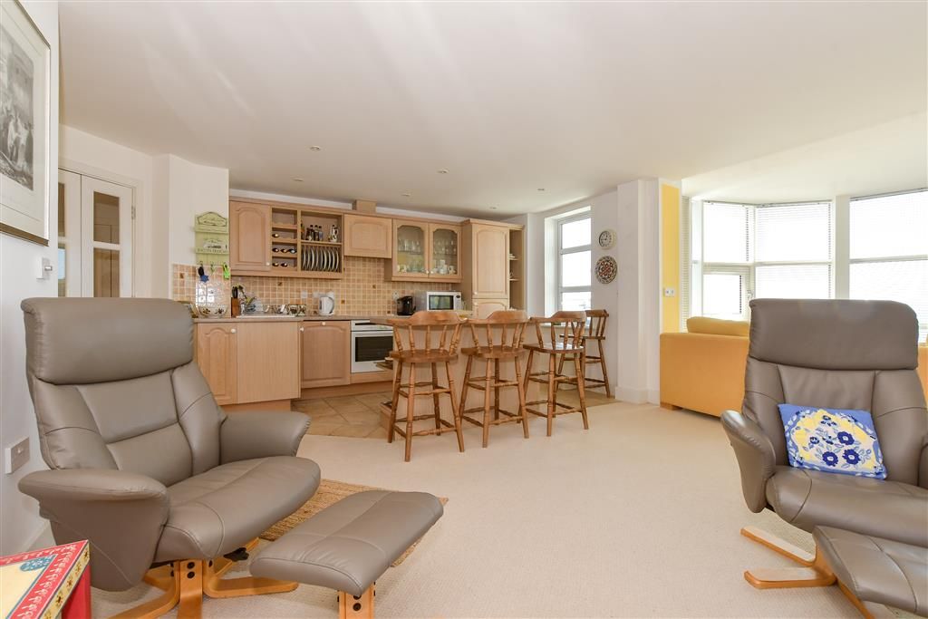 Property photo 3 of 15 Kitchen/ Living Room