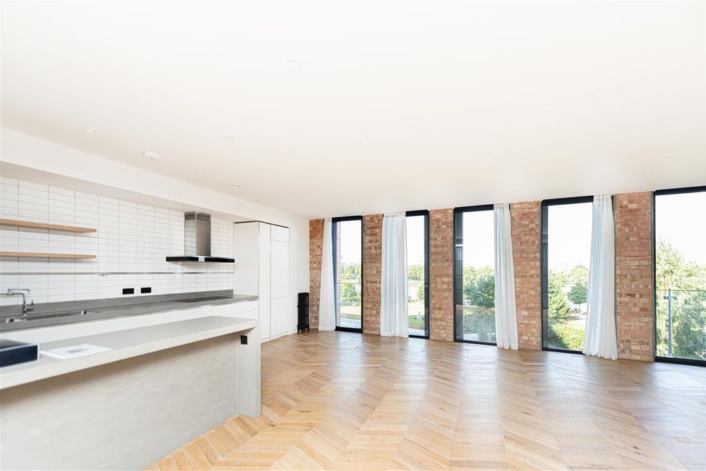 Property photo 1 of 24 1-271.Jpg