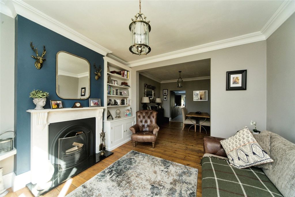 Property photo 3 of 18 Picture No. 03