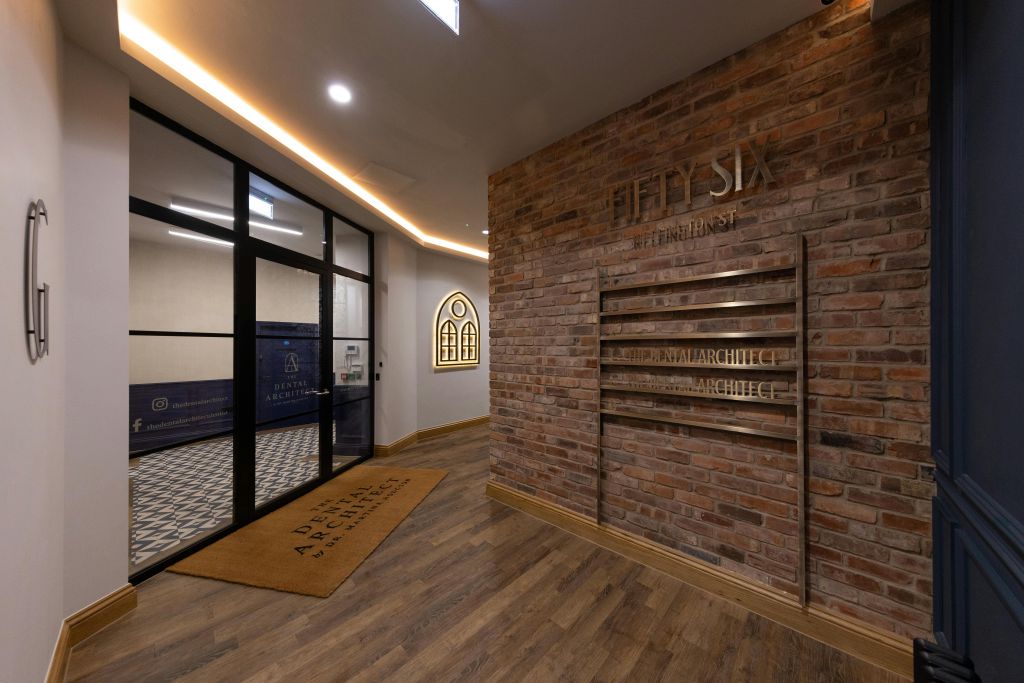 Property photo 2 of 6 1_Ss_56Wellingtonstreet.Jpg