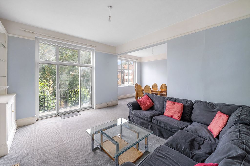 Property photo 2 of 12 Picture 2