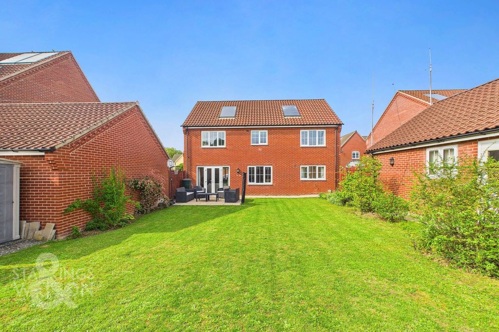 Property photo 1 of 29