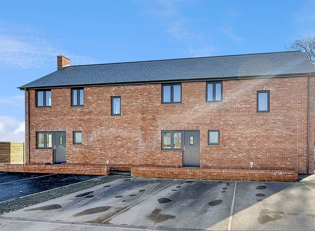 Property photo 1 of 15 1 - Picture No. 23