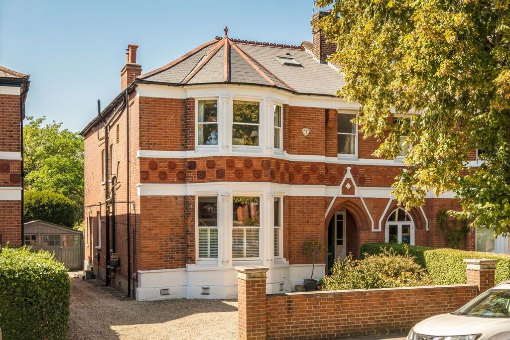 Property photo 1 of 7