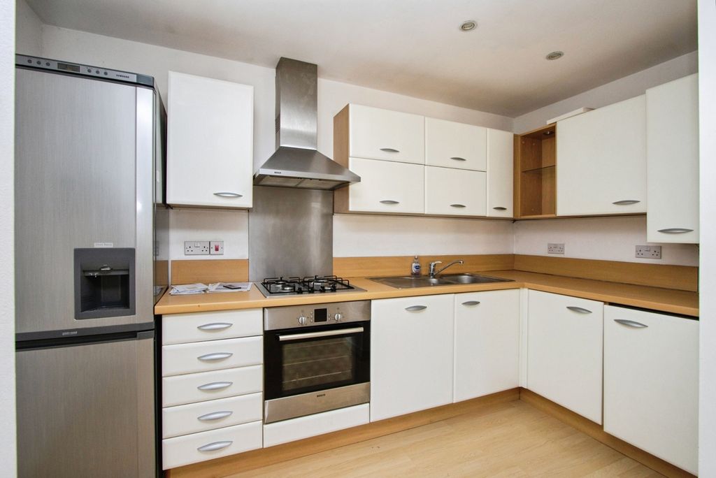 Property photo 2 of 18 Pbox-Img.Jpg