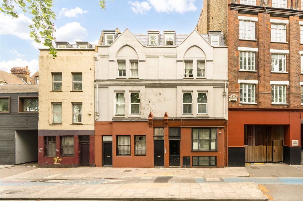 Property photo 1 of 8 Exterior