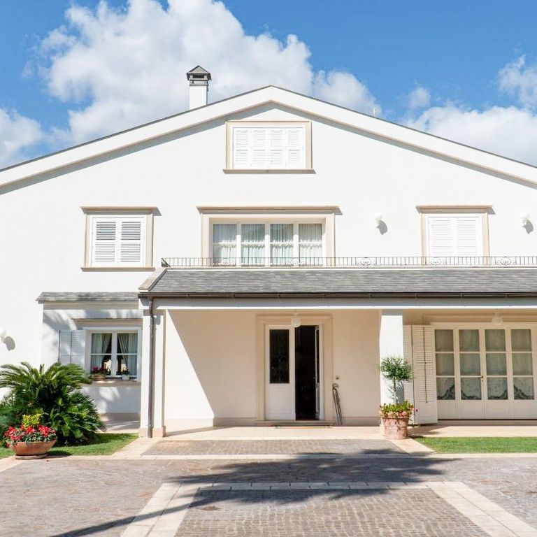 Property photo 1 of 24 Charming Villa In Modica, Sicily