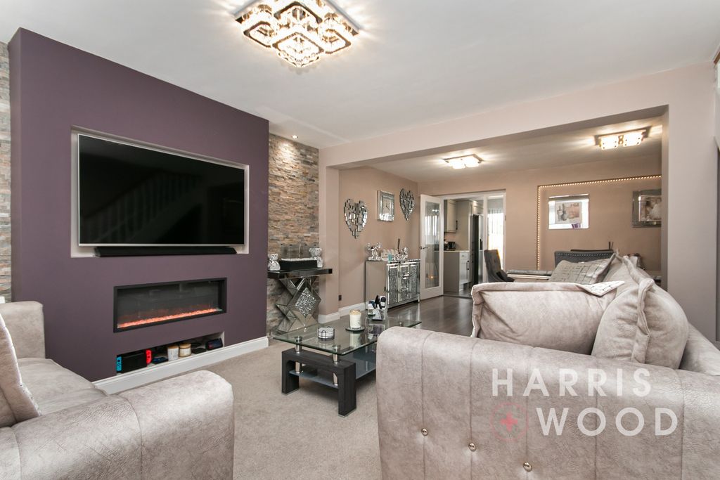 Property photo 3 of 31 4486289