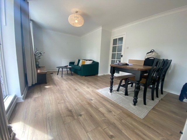 Property photo 3 of 13 Picture No. 01