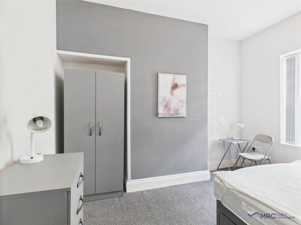 Property photo 2 of 10 Gallery
