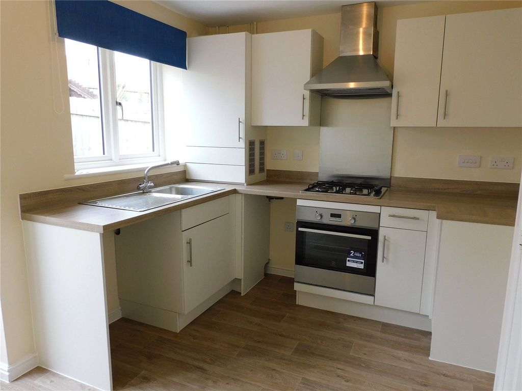 Property photo 2 of 13 Picture No. 04