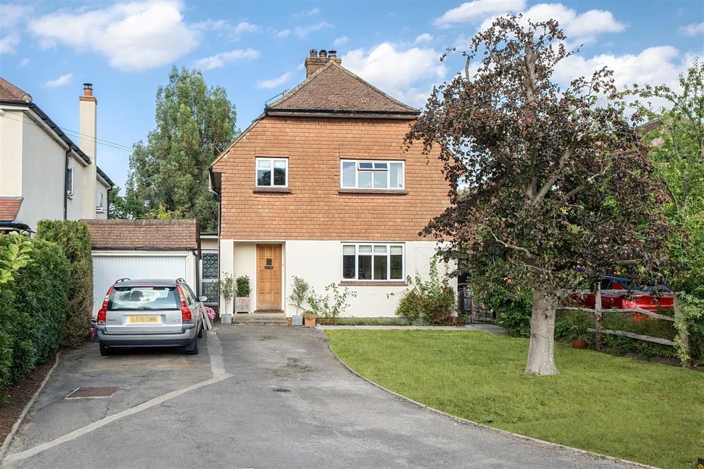 Property photo 1 of 24 1-6A5Fc587d012E-1494388-4-6A5Fa0567F252-1.Jpg