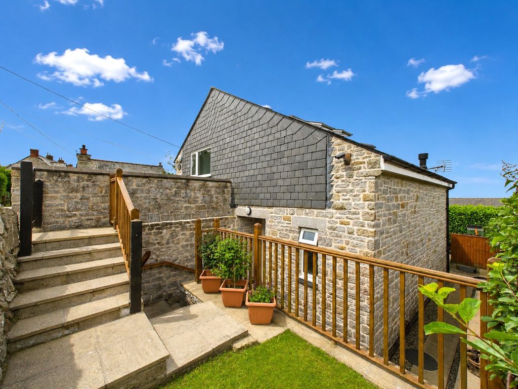 Property photo 1 of 16 Picture No. 04