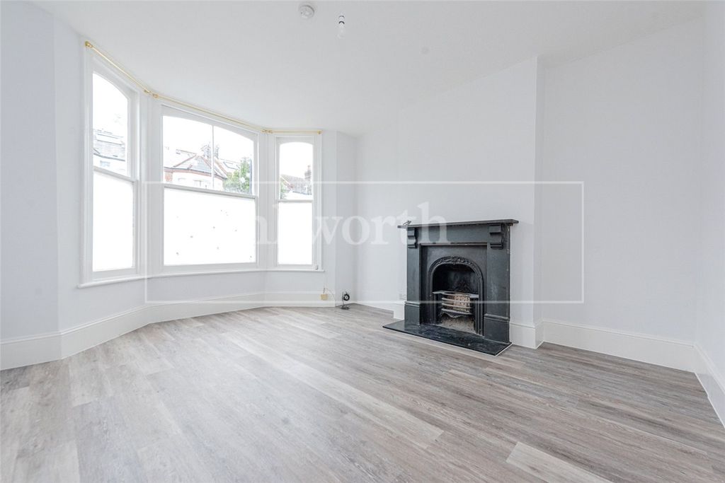 Property photo 2 of 10 Picture No. 02