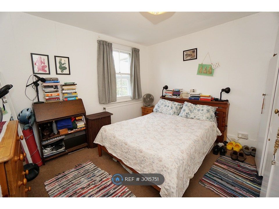 Property photo 2 of 3