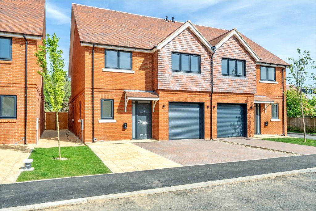 Property photo 1 of 14 Picture No. 04