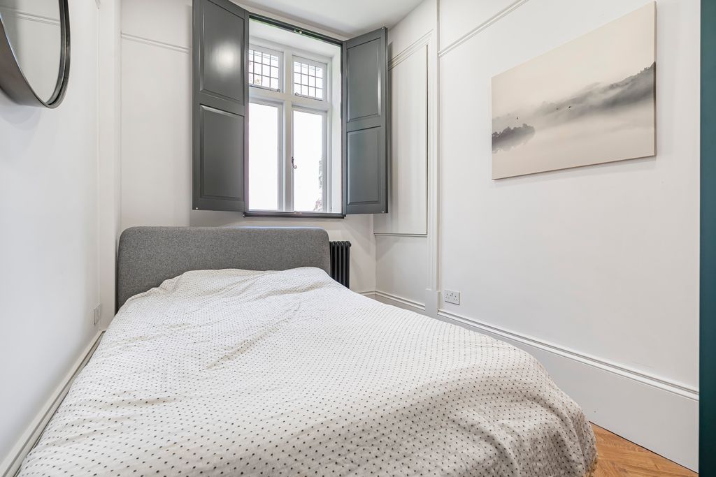 Property photo 3 of 12 Photo 10