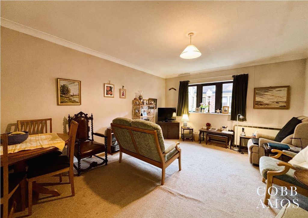 Property photo 2 of 10 High-Res-08.Jpg