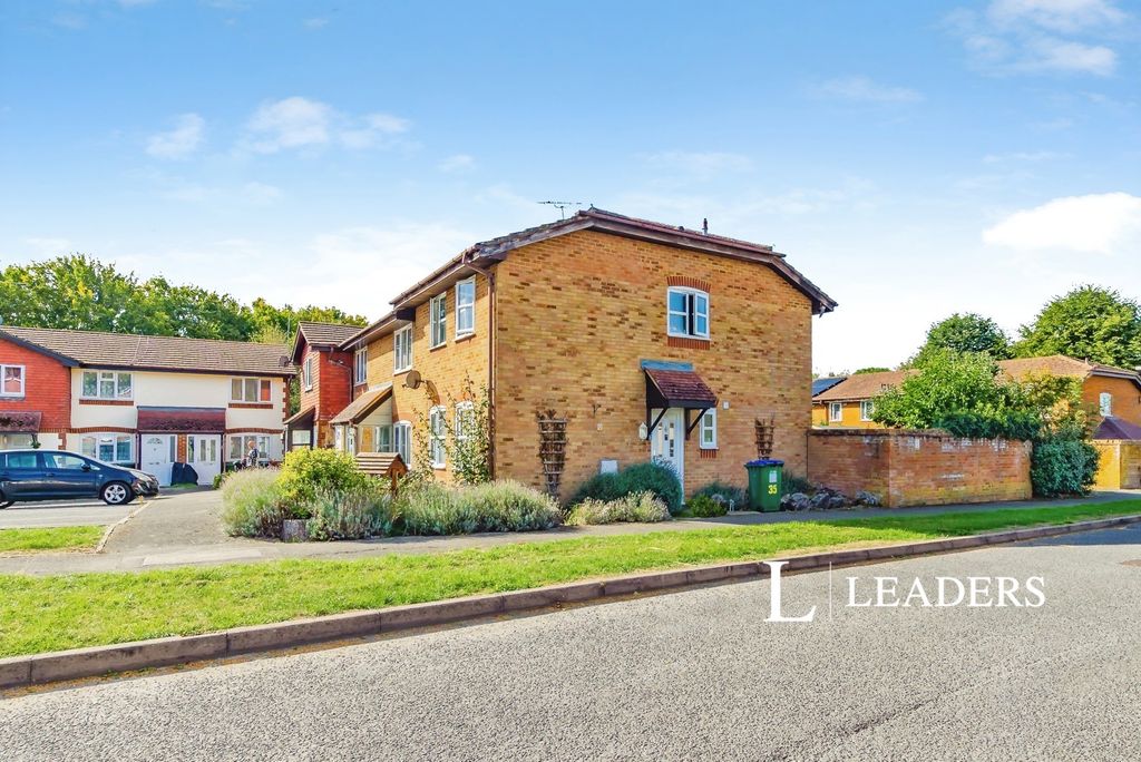 Property photo 1 of 16 Pbox-Img.Jpg