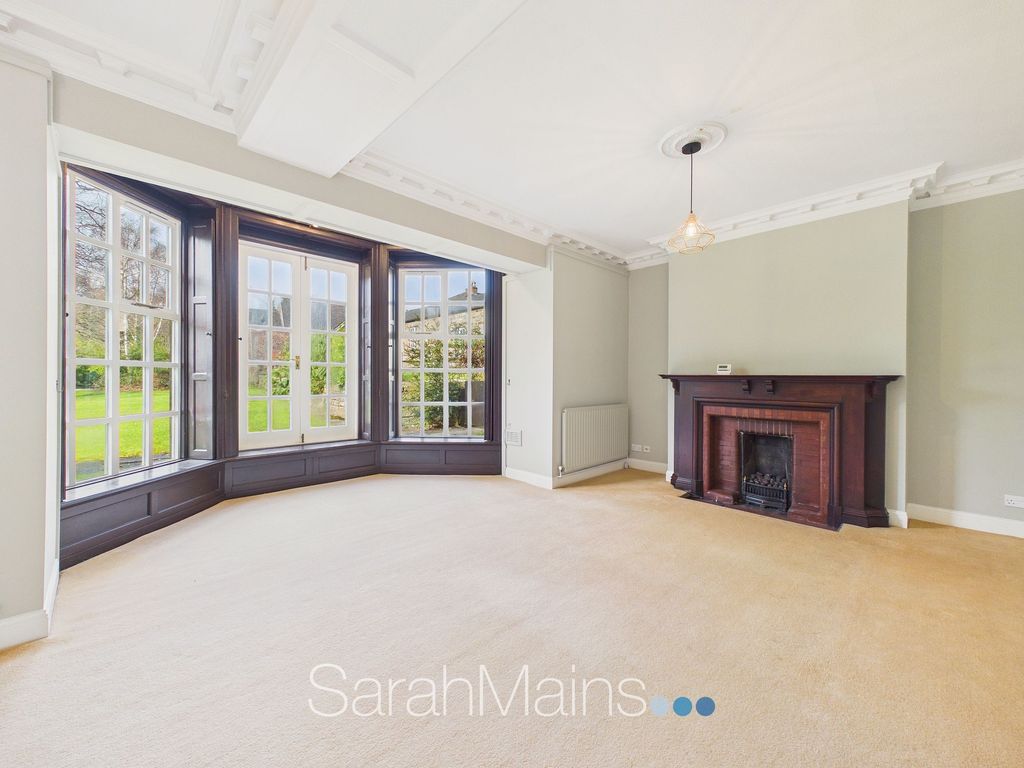 Property photo 2 of 21 Lounge/Diner