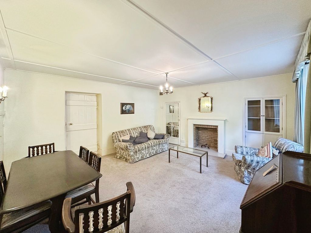 Property photo 2 of 16 Photo 17