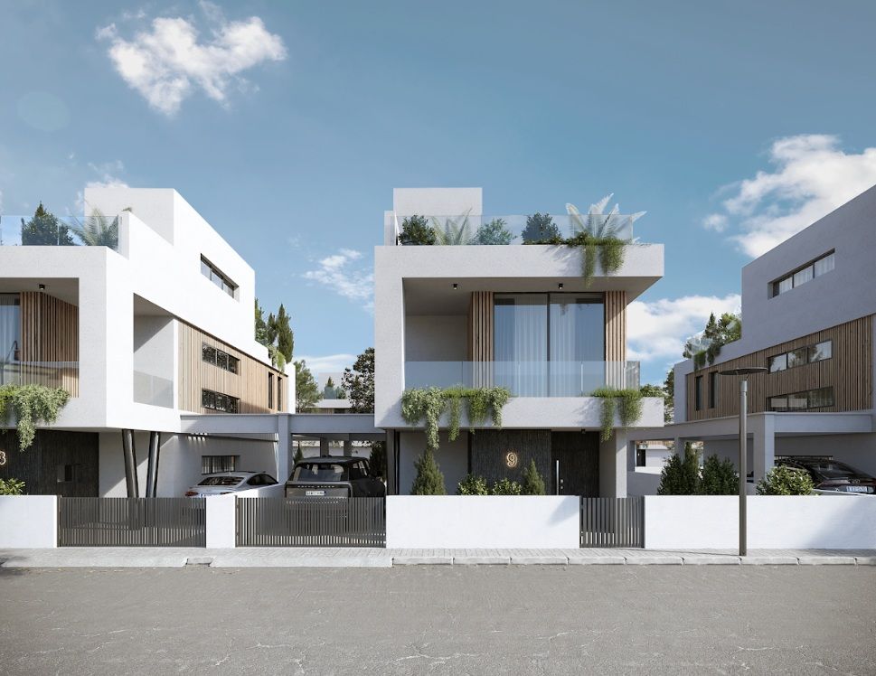 Property photo 3 of 18