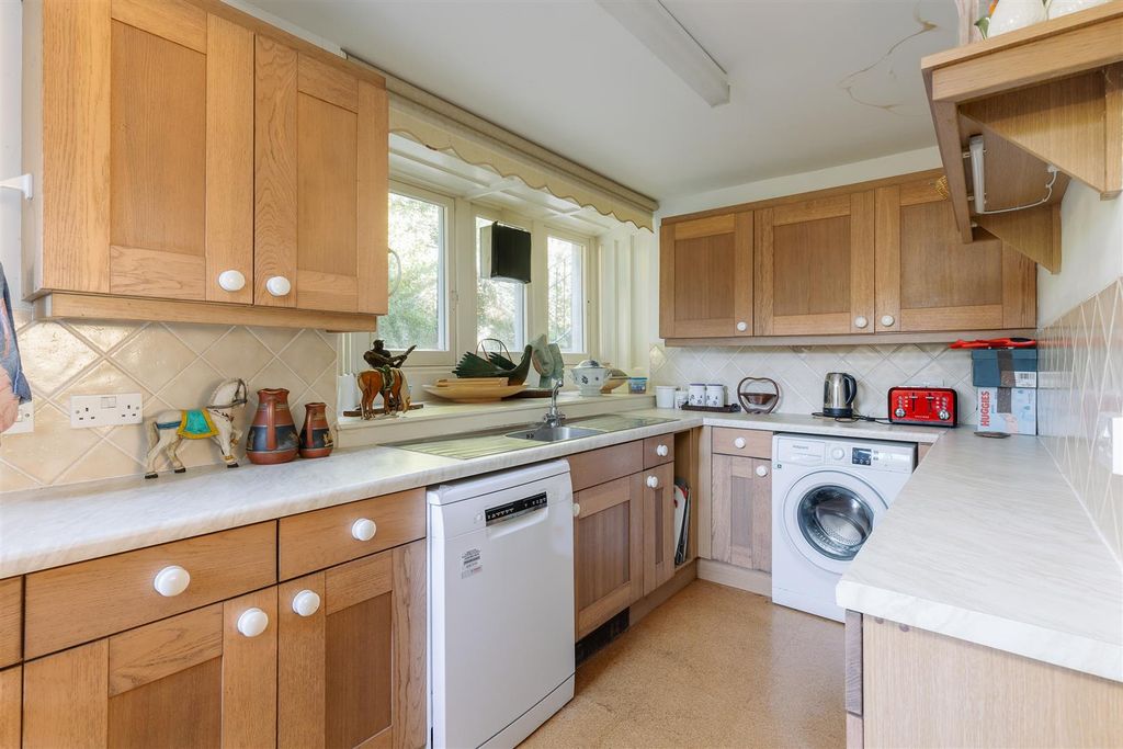 Additional image 22 of 6 bed country house for saleBonchurch, Isle Of Wight PO38