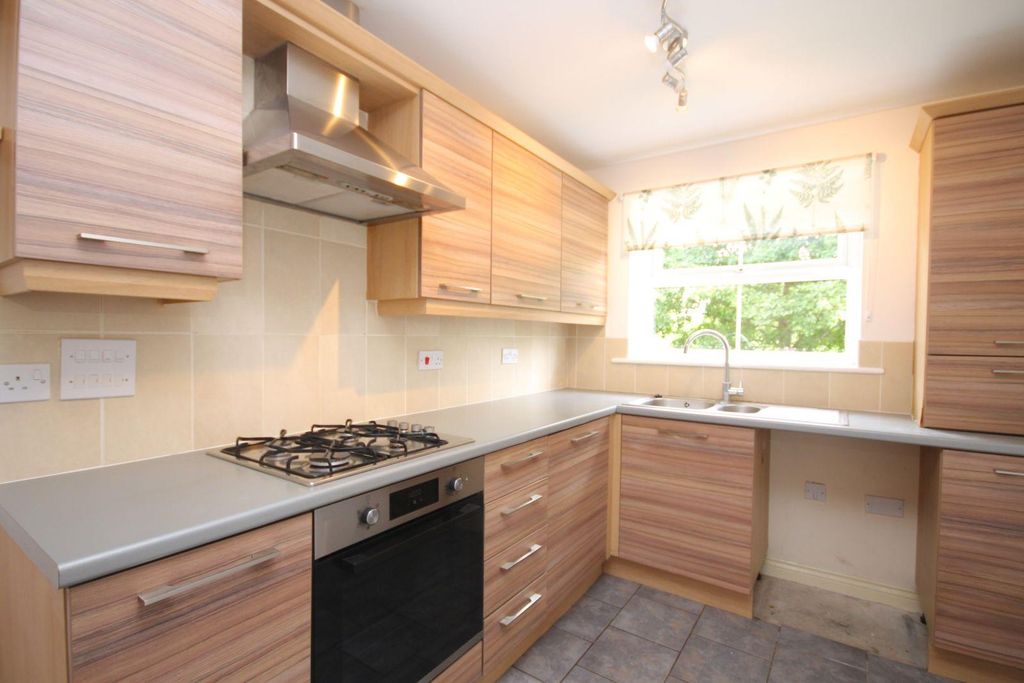 Property photo 3 of 12 K1.Jpg