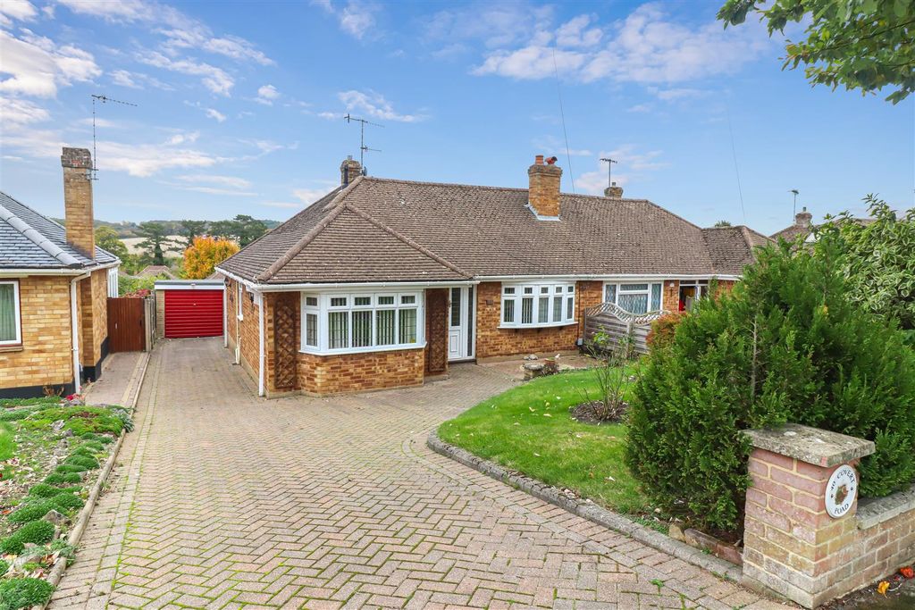 Property photo 1 of 15 Searsandco - 40 Covert Road (20).Jpg