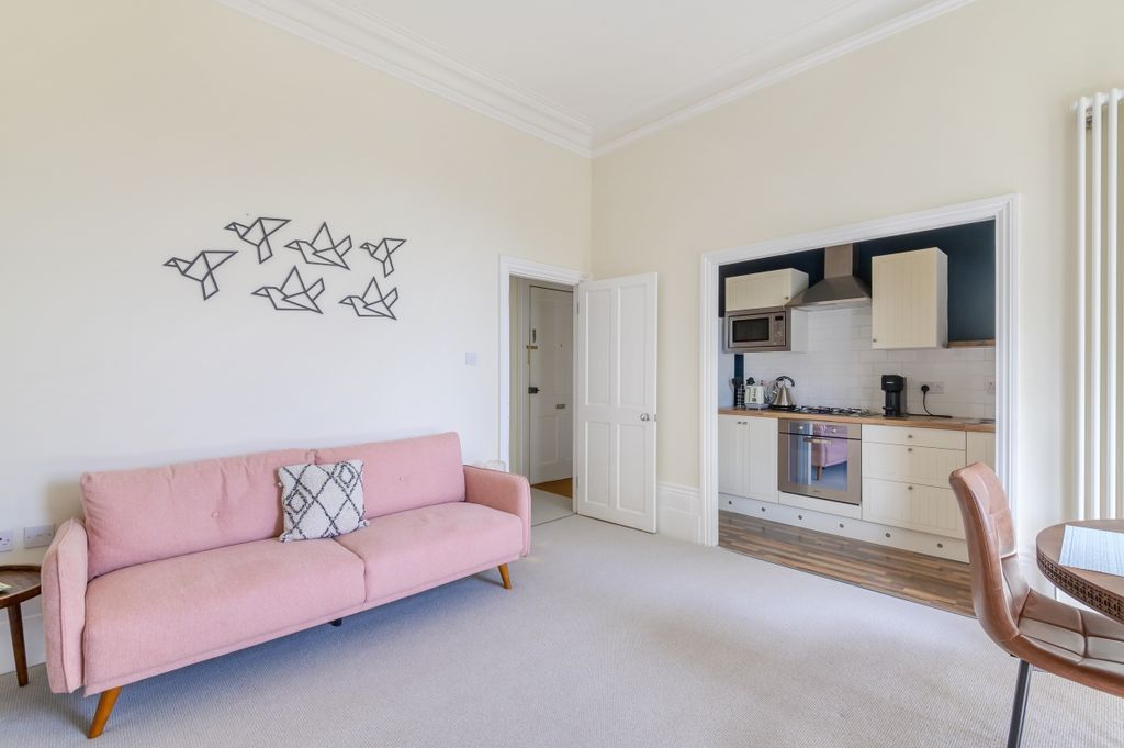 Property photo 3 of 6 887345 (1)