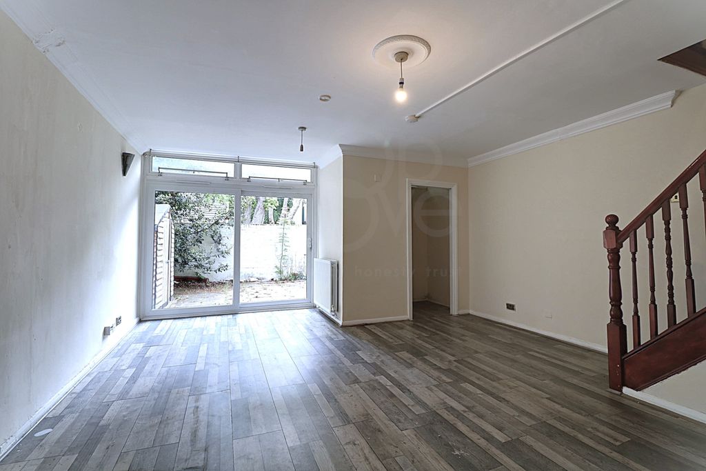 Property photo 1 of 12 Photo 1