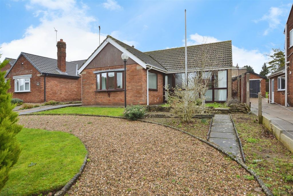 Property photo 1 of 25 Front