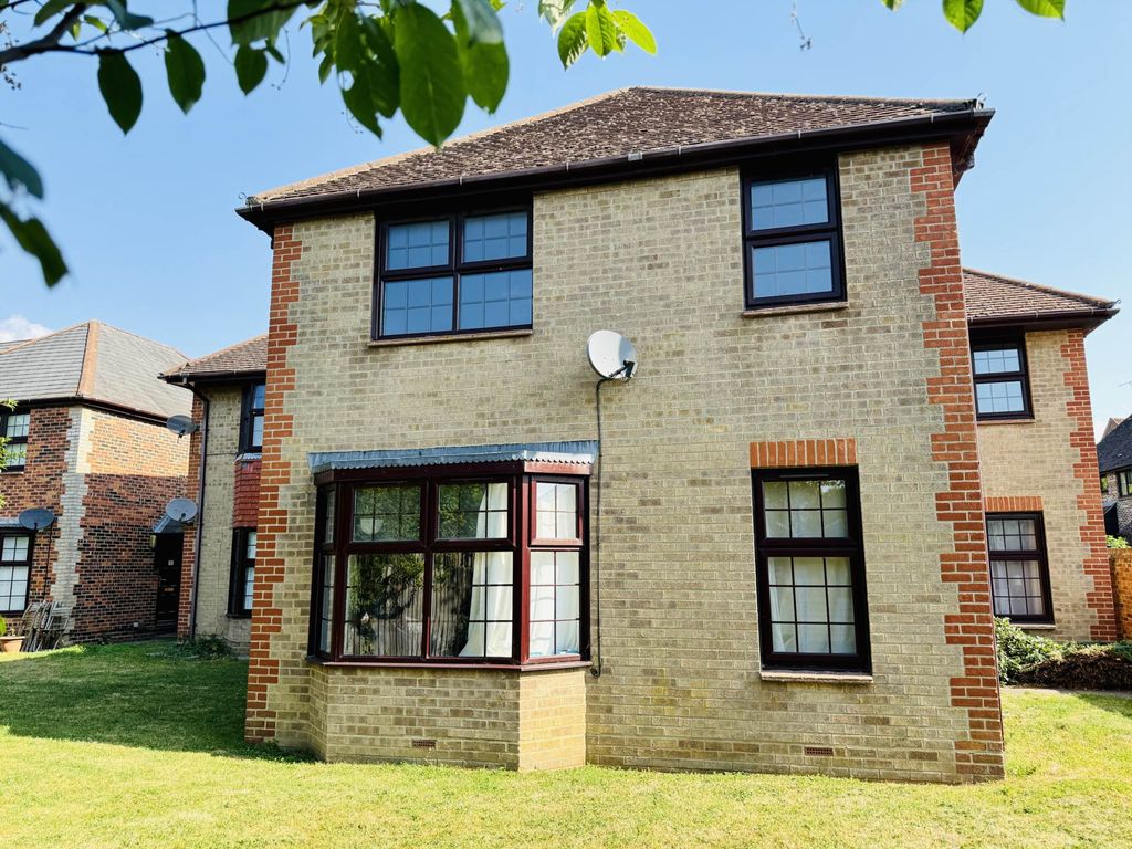Property photo 1 of 7