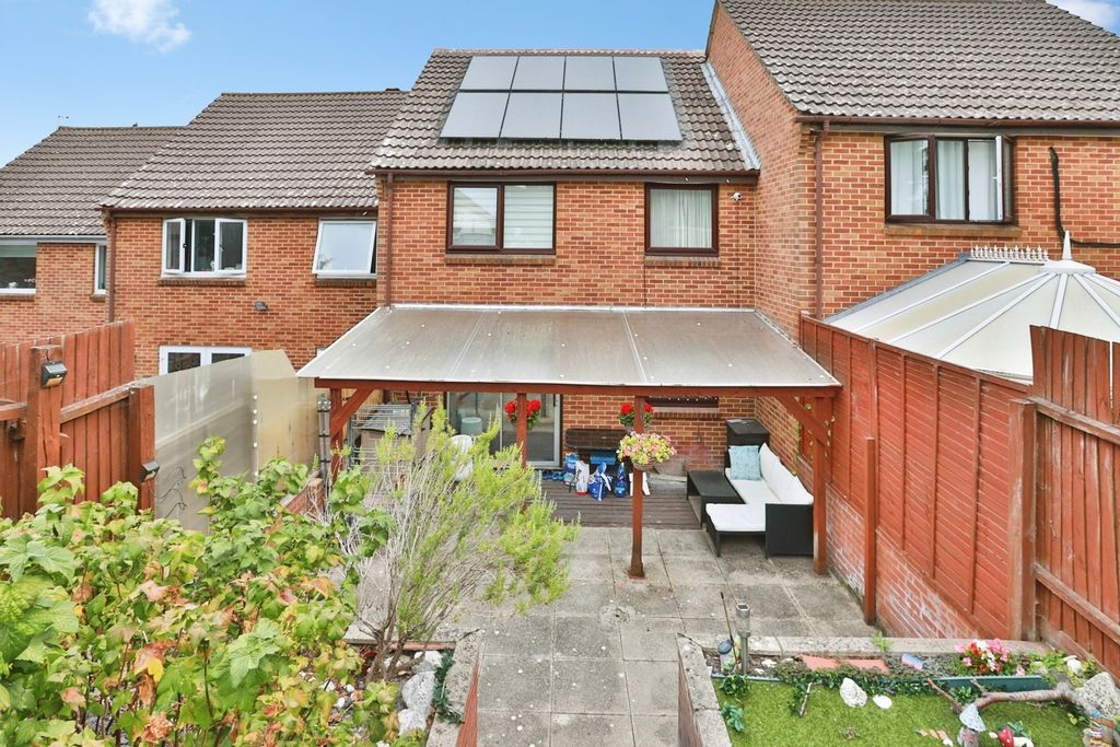 Property photo 2 of 18 Pbox-Img.Jpg