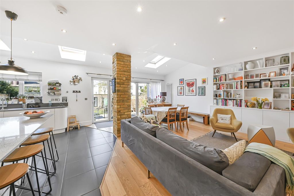 Property photo 2 of 25 Dsc_0328.Jpg