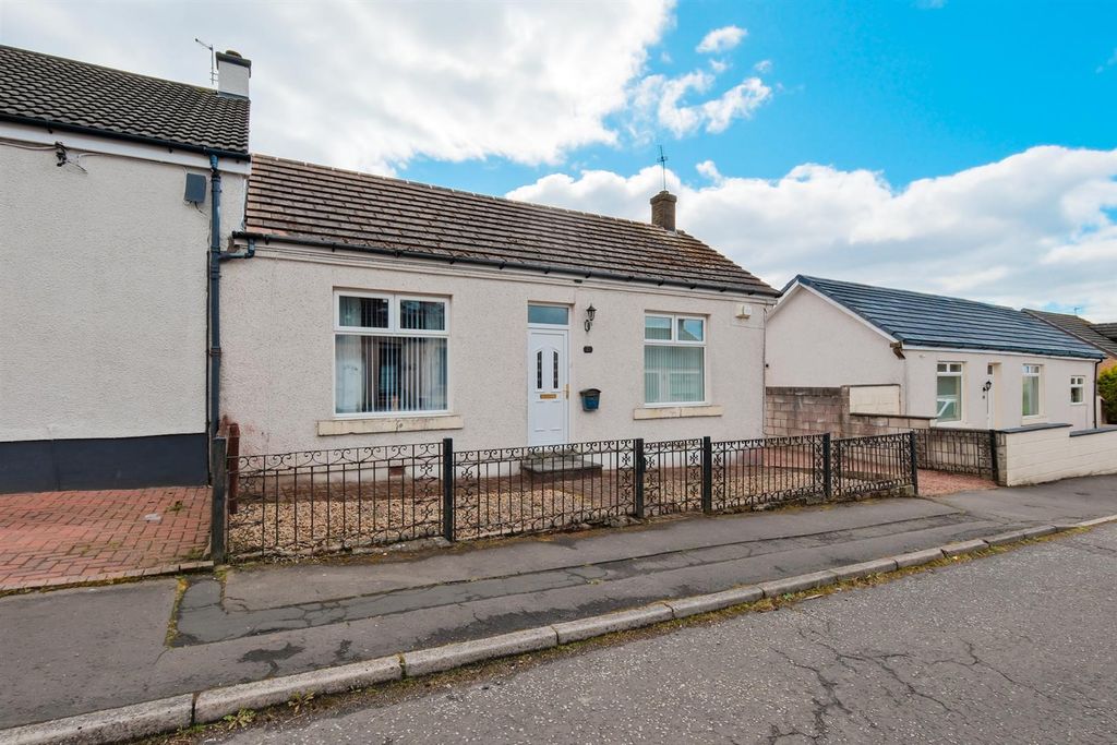 Property photo 2 of 33 002-15 Unity Park Shotts, ML7 4An.Jpg