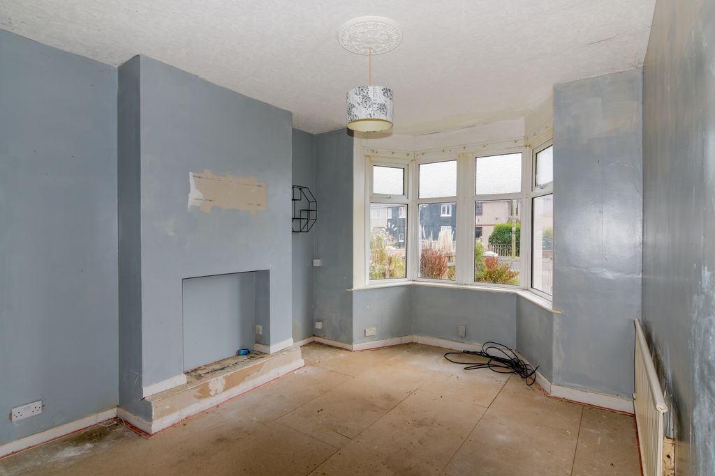 Property photo 2 of 14 Image 1