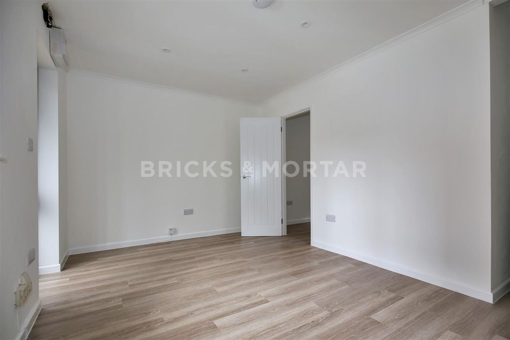 Property photo 2 of 5 Img_1339.Jpg