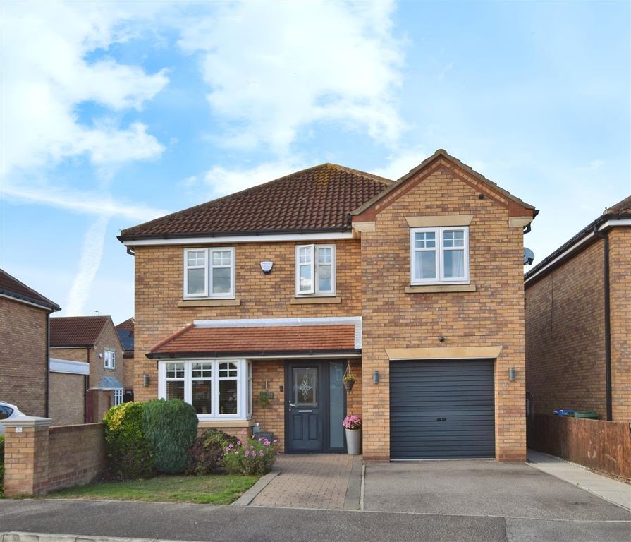 Property photo 1 of 26 36E3Ffe7-Front 20Crop.Jpg