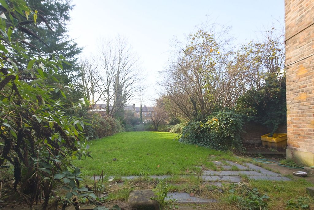 Property photo 3 of 3