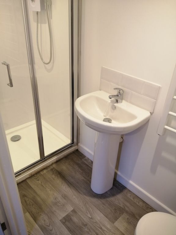 Property photo 3 of 11 Gallery