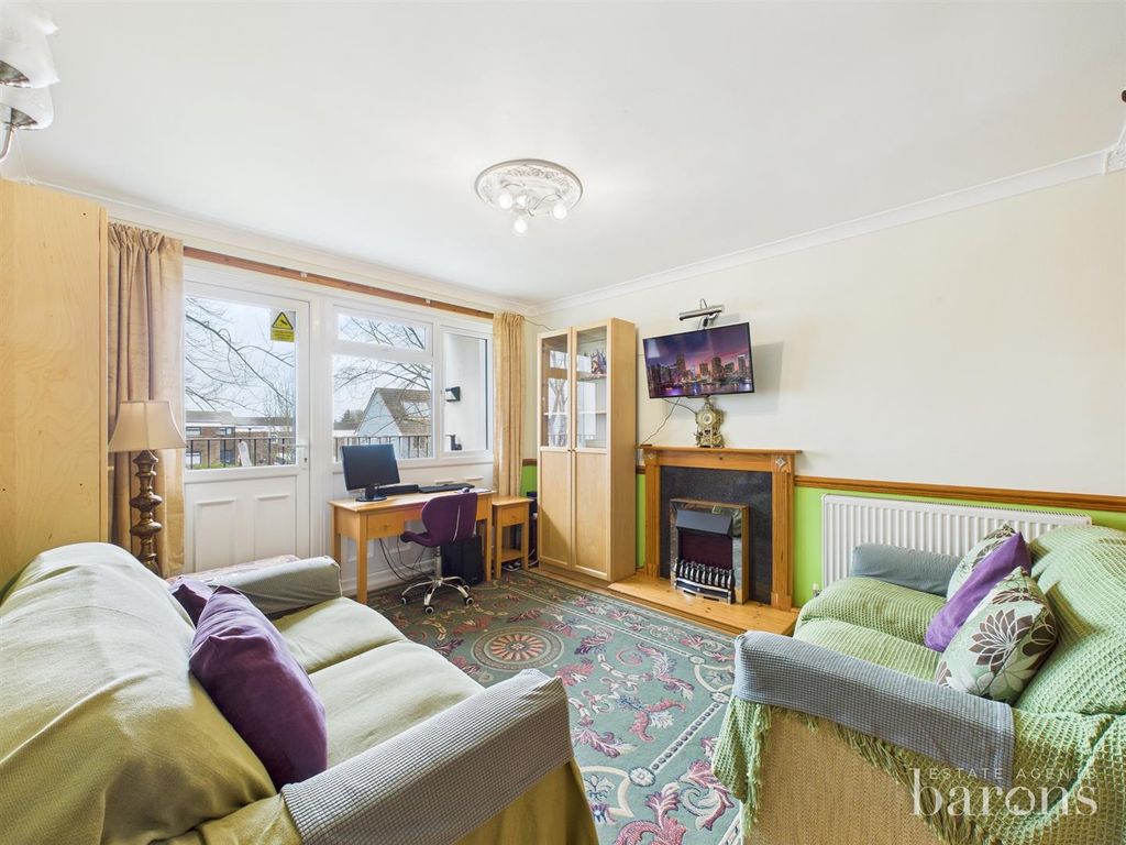 Property photo 1 of 12 Cam05500G0-Pr0121-Still001.Jpg