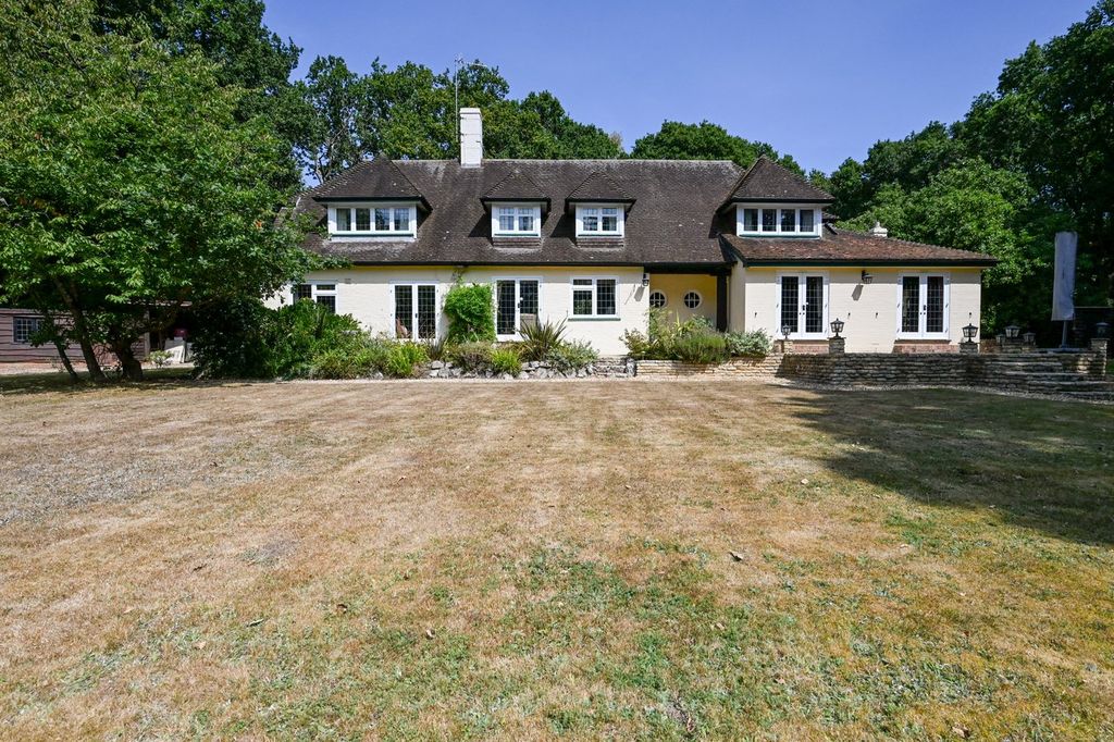 Property photo 1 of 15