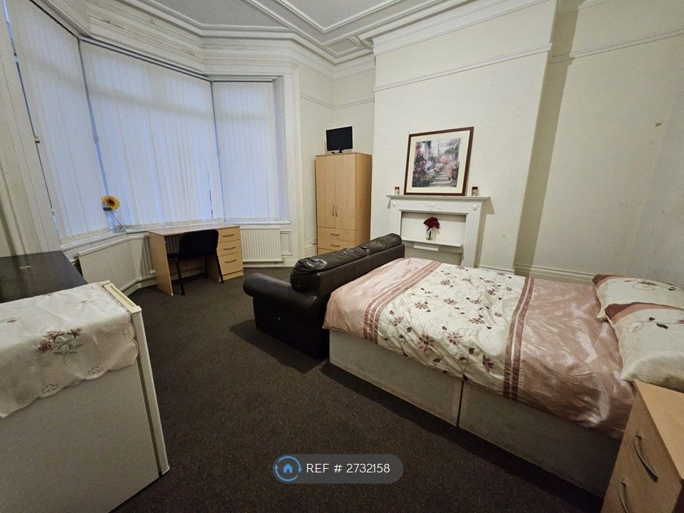 Property photo 1 of 11 Kingsize Room £480 Can Do £450 Now