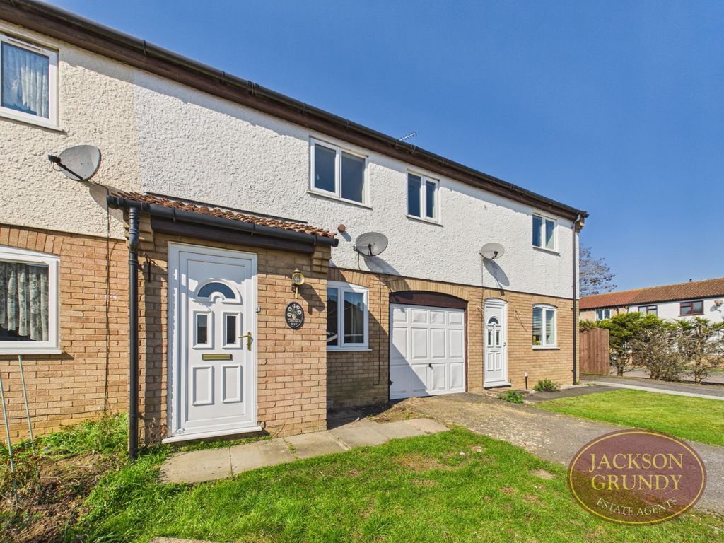 Property photo 1 of 13 4 Lincoln Way